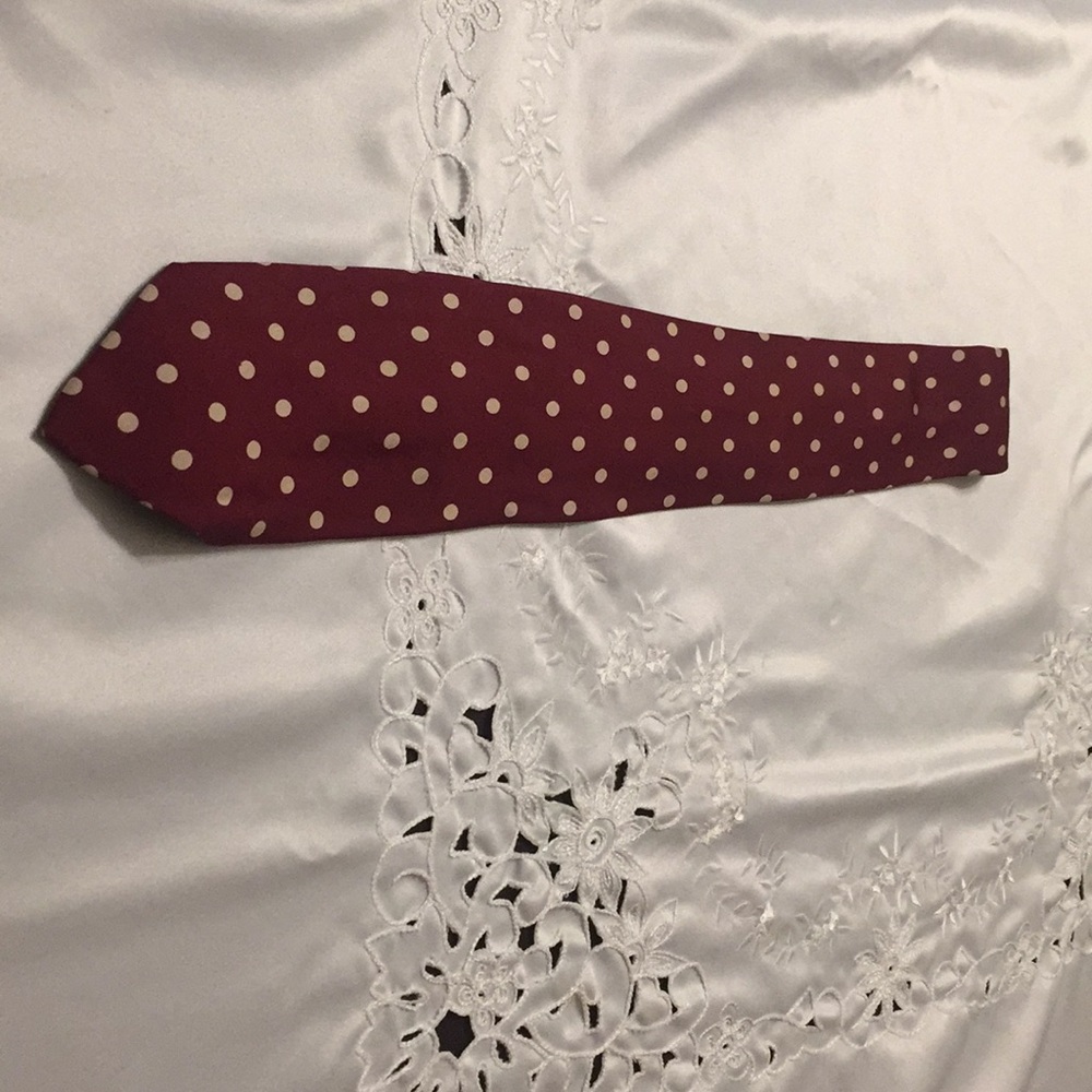 Paul Stuart neck tie